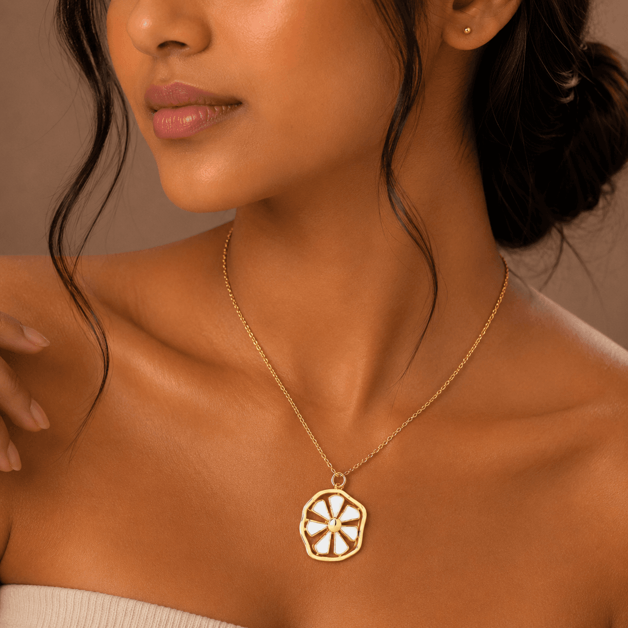 Golden Flora Demi-Fine Pendant — thumbnail 4