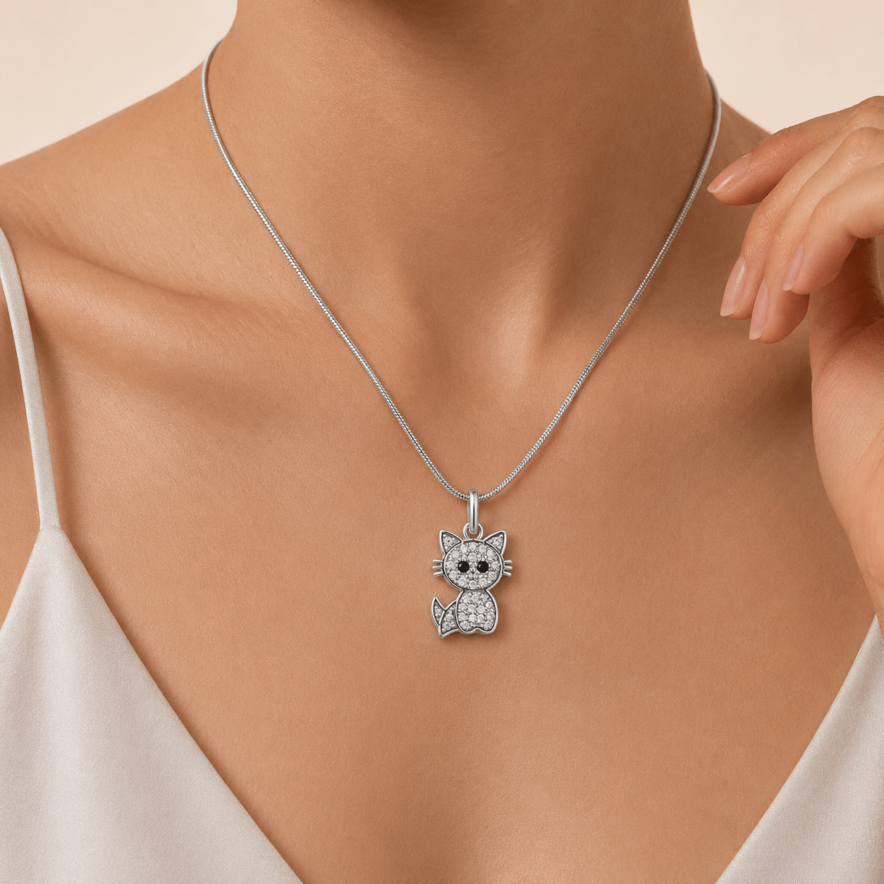 Midnight Kitty 925 Sterling Silver Pendant — view 5